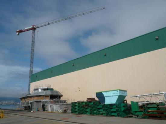 Gra torre en astillero - Vigo