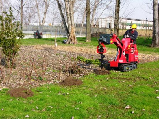 Minidumper con ahoyador trabajando