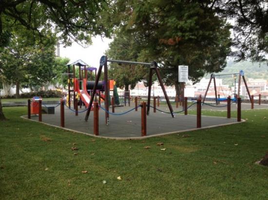Parque infantil (Arcos de Valdevez)