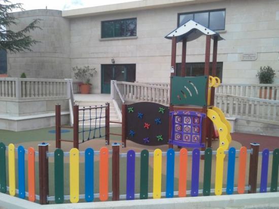 Parque infantil (Santa Mara de Tebra - Tomio)