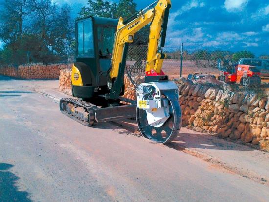 Miniexcavadora giro 0 YANMAR ViO25-4