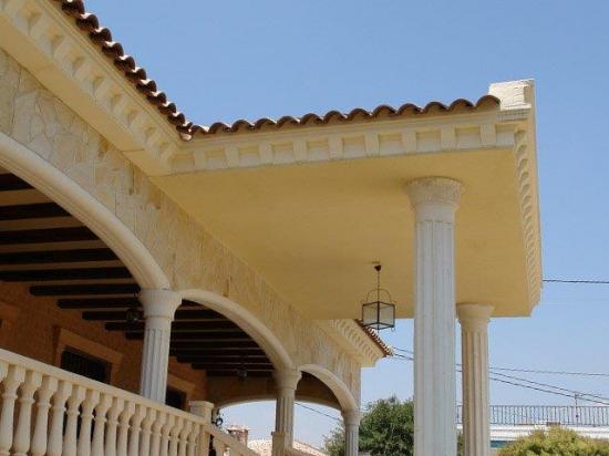 Cornisas VALERO