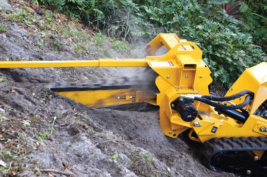 Zanjadora peatonal VERMEER RTX250